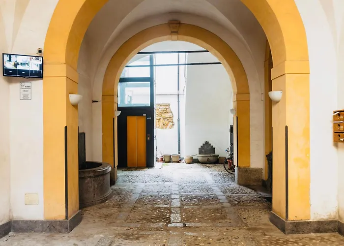I Carrettieri - A Few Steps From The Cathedral